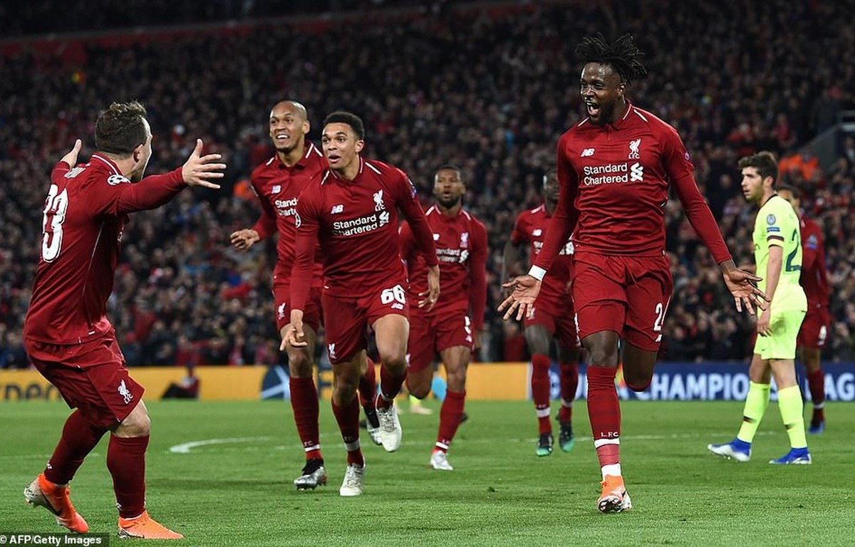 Liverpool hiên ngang vào chung kết Champions League.