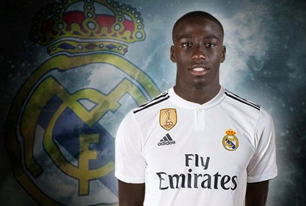 Chi 50 trieu euro, Real Madrid chinh thuc co them 'bom tan' hinh anh 1