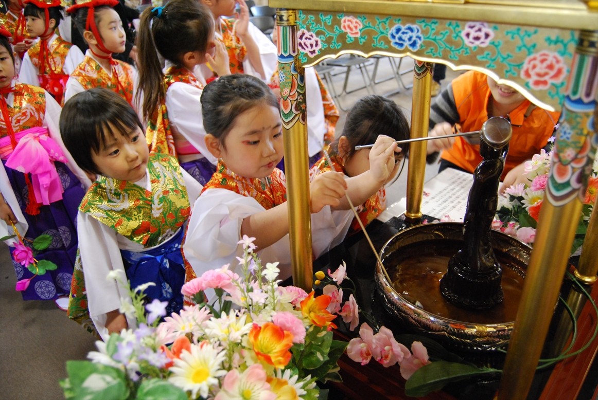 Các quốc gia châu Á tổ chức lễ Phật Đản thế nào?