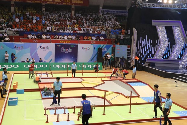 Khai mac vong chung ket cuoc thi sang tao robot Viet Nam nam 2019 hinh anh 1