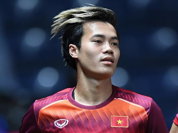 Doi pho tuyen Viet Nam Van Toan: ‘Thai Lan khong chi co Chanathip’ hinh anh 1