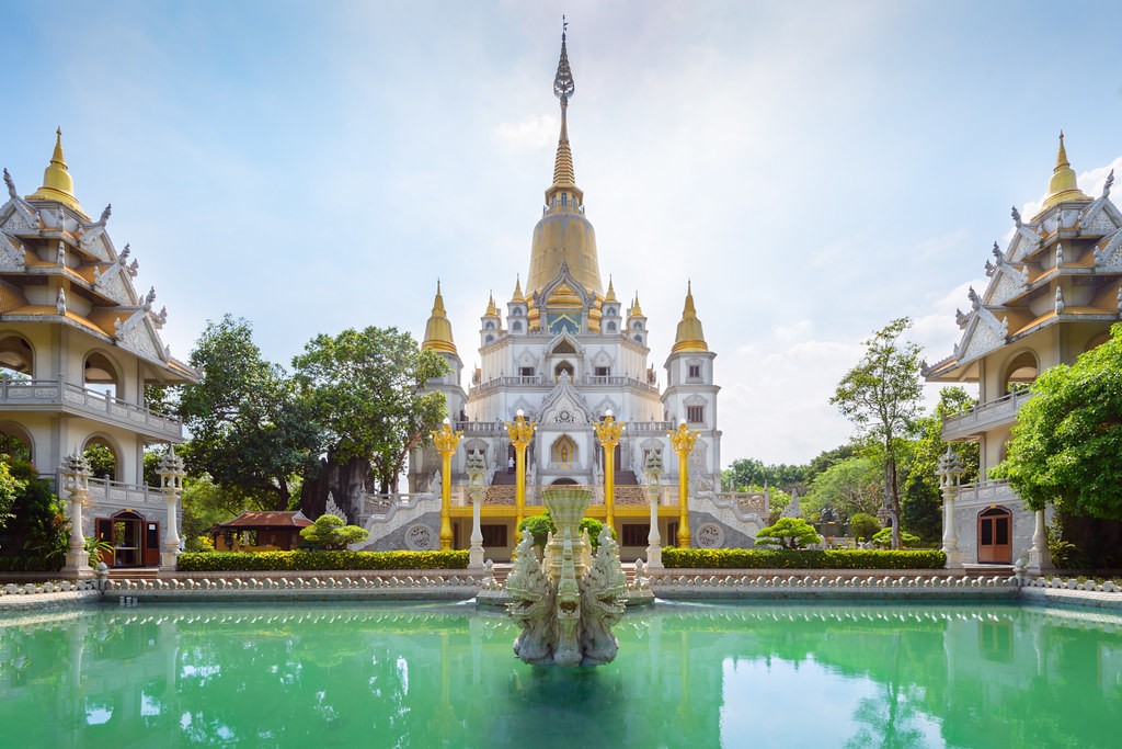 Việt Nam có hai ngôi chùa Phật giáo vào top đẹp nhất thế giới