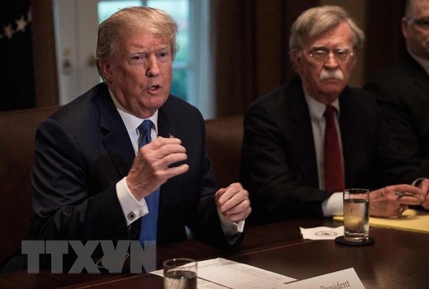 Tong thong My len tieng ve viec sa thai Co van An ninh quoc gia Bolton hinh anh 1