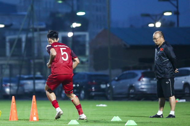 HLV Park Hang-seo: Tien bac khong phai van de hop dong giua toi va VFF hinh anh 1