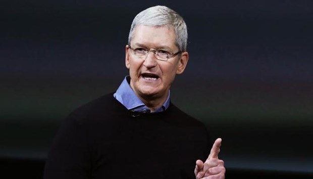 CEO Apple Tim Cook len tieng bac bo kha nang tung ra tien dien tu hinh anh 1