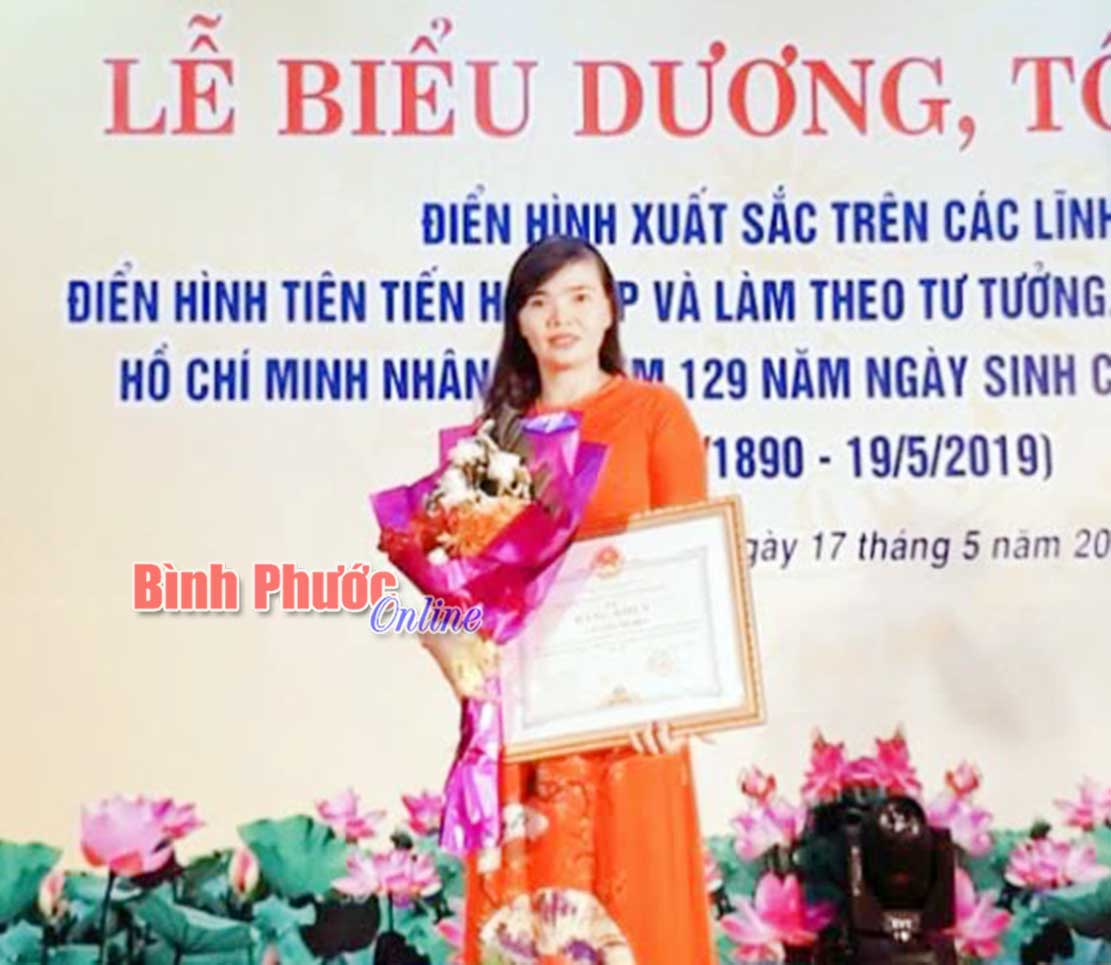 Bông hoa tiêu biểu của ngành GD