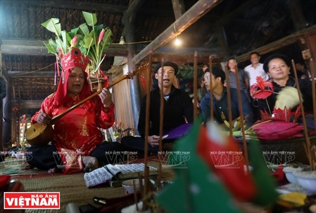 Thuc hanh Then duoc UNESCO cong nhan la di san van hoa the gioi hinh anh 1