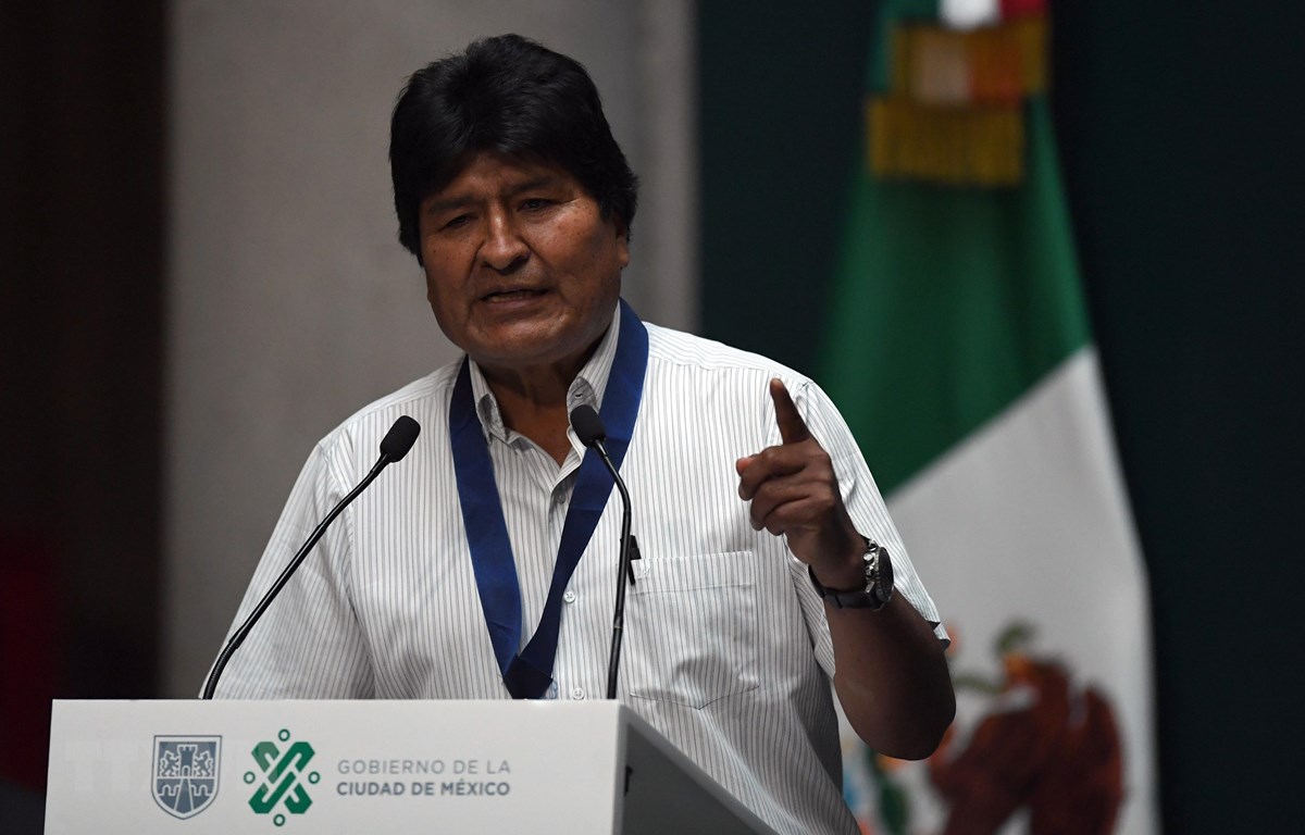 Cựu Tổng thống Bolivia Evo Morales tại cuộc họp báo ở Mexico City,ựuTổngthốngEvoMoralestớiArgentinatịnạ<strong>kqbd số</strong> Mexico ngày 13/11/2019. (Ảnh: AFP/TTXVN)