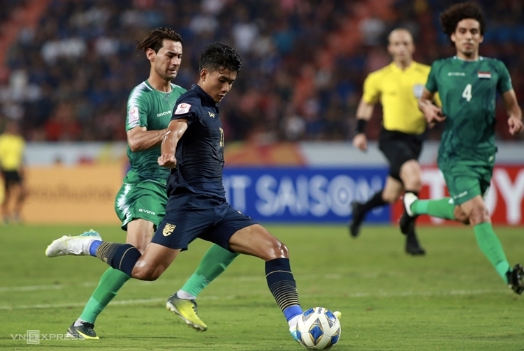 Suphanat phung phí cơ hội trong hiệp một khiến Thái Lan thót tim vào cuối trận. Ảnh: Lâm Thỏa.