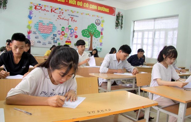 Chinh thuc cong bo de thi tham khao Ky thi THPT quoc gia nam 2020 hinh anh 1