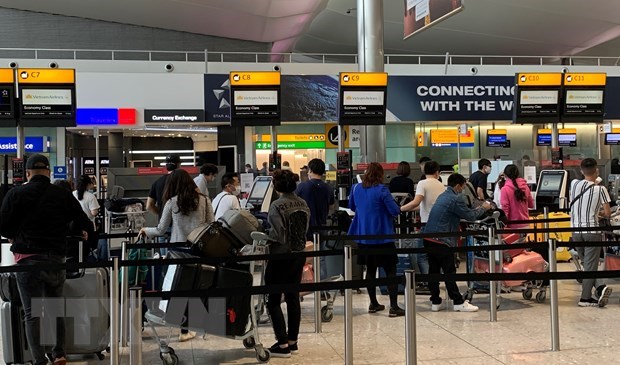 Dua hon 340 cong dan Viet Nam tu Hoa Ky ve nuoc an toan hinh anh 1