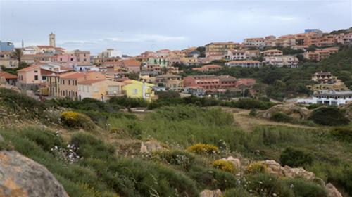 Người dân Sardinia được sống giữa thiên nhiên tươi đẹp, khoáng đạt