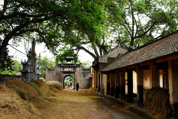 L&agrave;ng qu&ecirc; y&ecirc;n ả