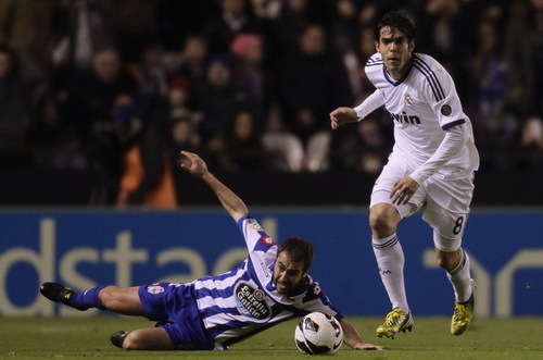 Real Madrid thắng Deportivo 2-1 tại La Liga