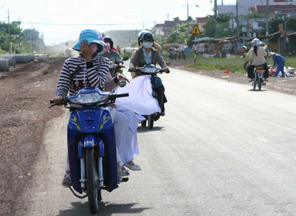 Đảm bảo an toàn giao thông cho học sinh, sinh viên trong dịp hè 2012