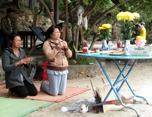 16-3-Anh-2-Chet-duoi-gui-2143-1394950614