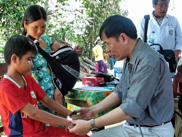 Quảng Ngãi kiểm tra, sàng lọc bệnh viêm da dày sừng