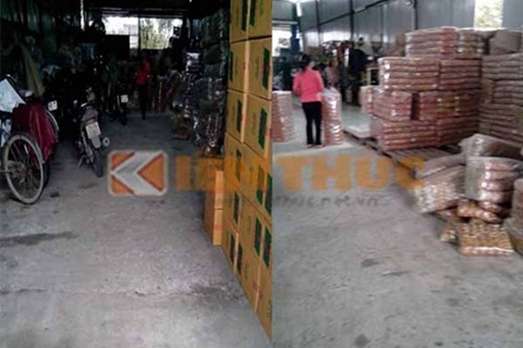 Sự thật đáng sợ về công ty sản xuất bim bim có chuột chết khô