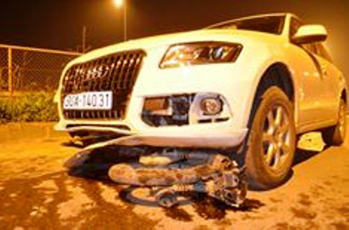 &Ocirc; t&ocirc; đi&ecirc;n g&acirc;y tai nạn li&ecirc;n ho&agrave;n tr&ecirc;n qu&atilde;ng đường gần 10 km