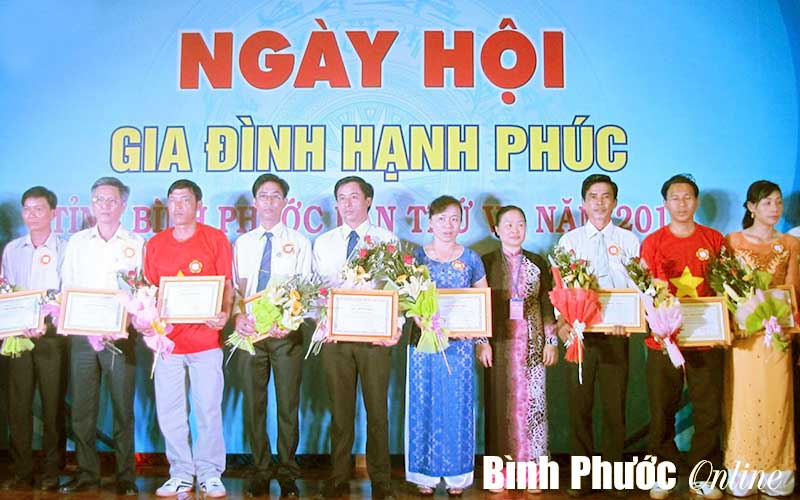 20 gia đình tham dự ngày hội Gia đình hạnh phúc