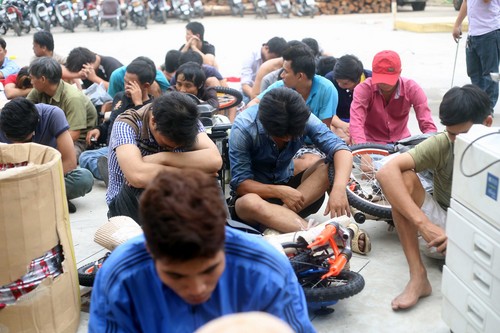 Nh&oacute;m người trộm cắp, h&ocirc;i của bị bắt 1