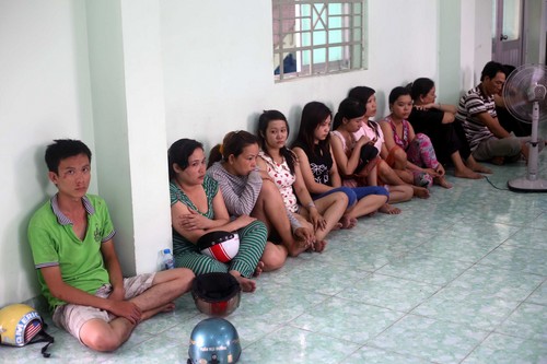 Nh&oacute;m người trộm cắp, h&ocirc;i của bị bắt 2