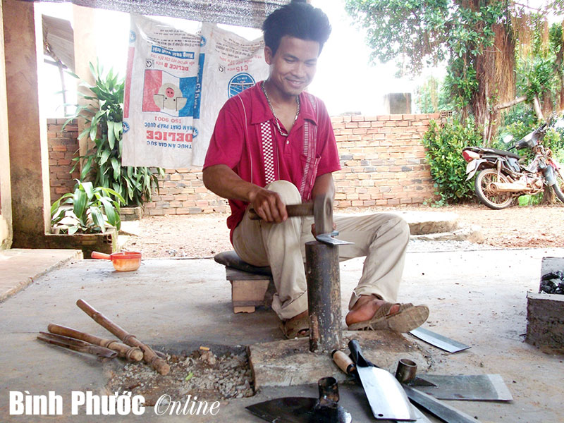 Tiếng búa, tiếng đe trở thành nhịp đập cuộc sống