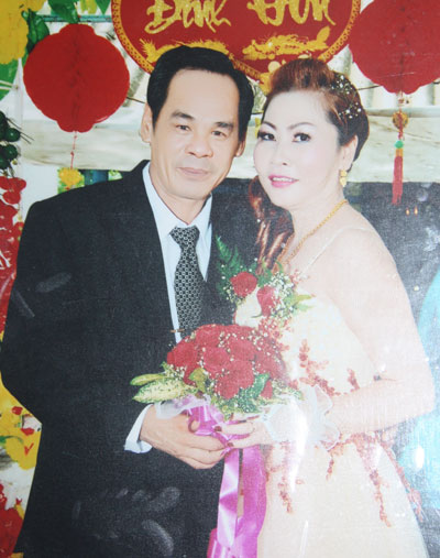 D&ugrave;ng b&uacute;a ch&eacute;m chết &ldquo;người t&igrave;nh&rdquo; v&igrave; ghen tu&ocirc;ng 1