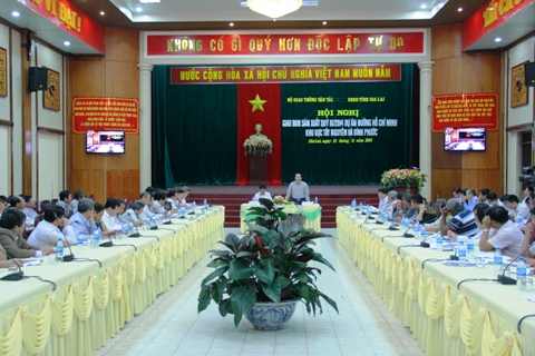  Thứ trưởng Bộ GTVT Nguyễn Hồng Trường chủ trì hội nghị