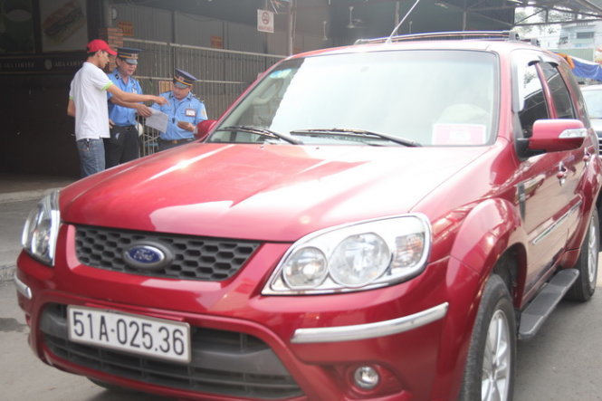 100 km cước phí 1,44 triệu đồng, taxi lời bao nhiêu?