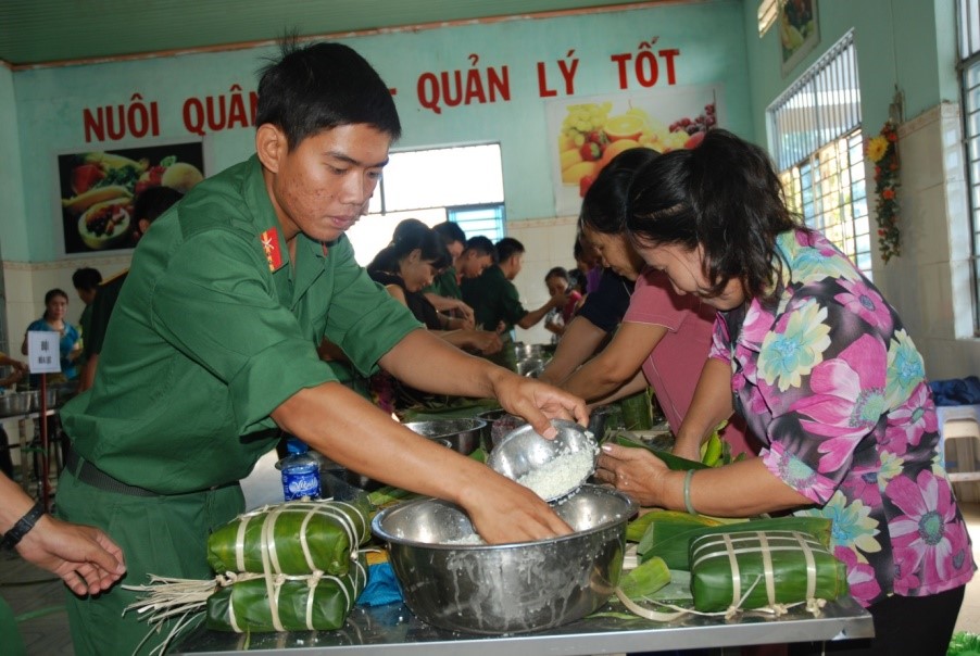 Tết của chiến sĩ trẻ