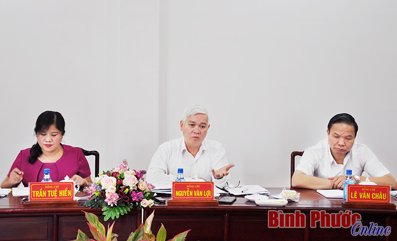 Đồng ch&iacute; Nguyễn Văn Lợi, B&iacute; thư Tỉnh ủy chỉ đạo c&ocirc;ng t&aacute;c kiểm tra, gi&aacute;m s&aacute;t của c&aacute;c cấp ủy đảng phải chọn những vấn đề dư luận quan t&acirc;m để kiểm tra, gi&aacute;m s&aacute;t