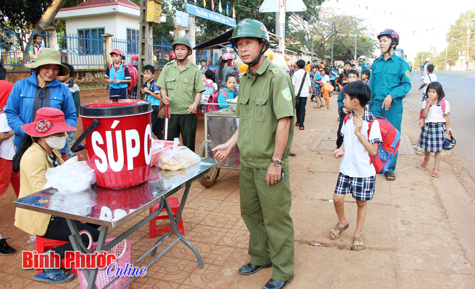 Đắk Ơ xóa nhiều điểm nóng làm trong sạch địa bàn