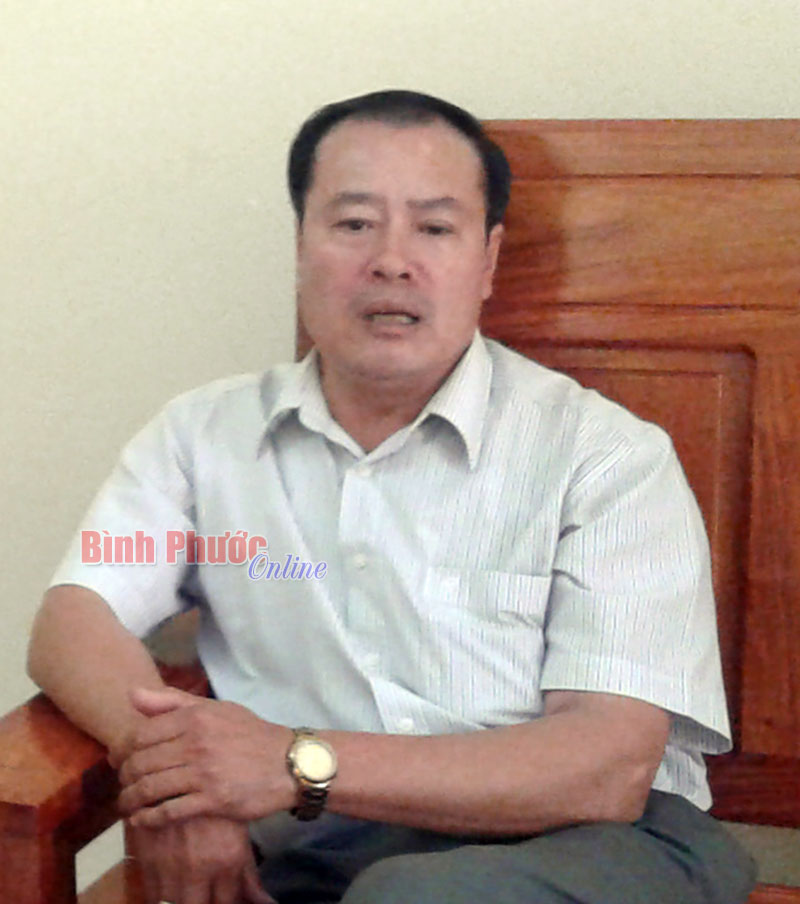 &Ocirc;ng Nguyễn Xu&acirc;n H&ograve;a