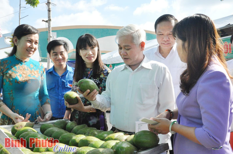 Gian hàng bơ sáp Mã Dưỡng