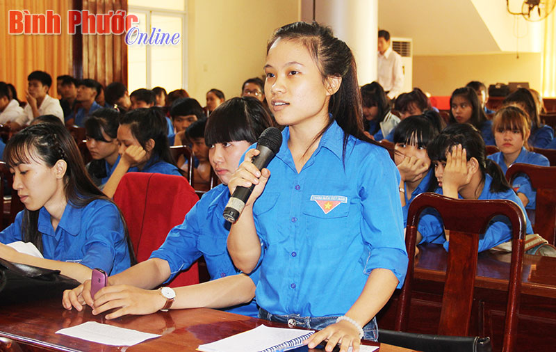 Sinh vi&ecirc;n Trường cao đẳng sư phạm B&igrave;nh Phước mong được giải quyết việc l&agrave;m khi ra trường