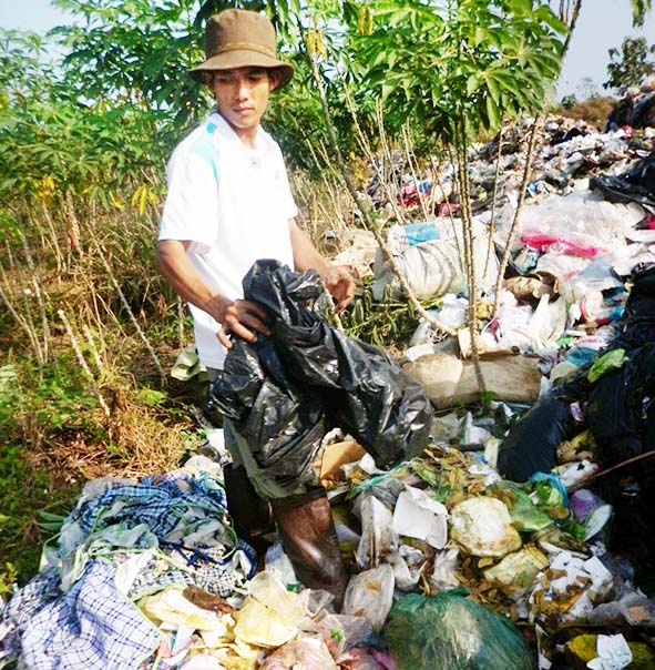 Bãi rác Tân Hưng gây ô nhiễm môi trường