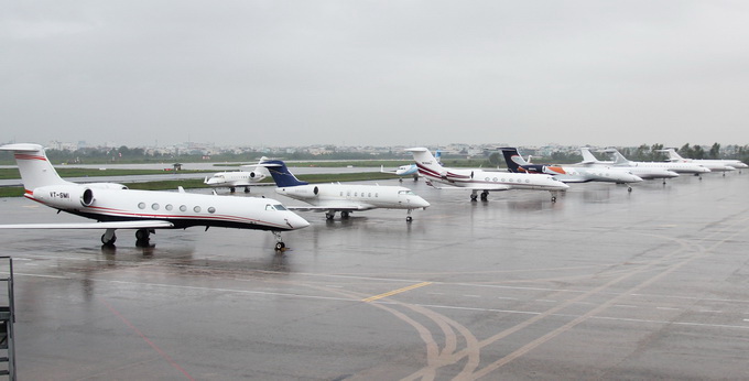 Chuy&ecirc;n cơ của c&aacute;c tỷ ph&uacute; tại S&acirc;n bay Đ&agrave; Nẵng