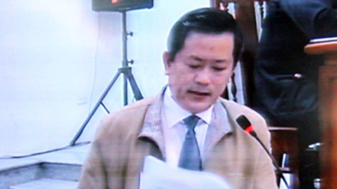 Luật sư Trần Đình Triển bào chữa cho bị cáo Dương Chí Dũng