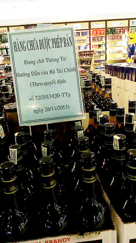 Chợ đen rượu, bia ngoại