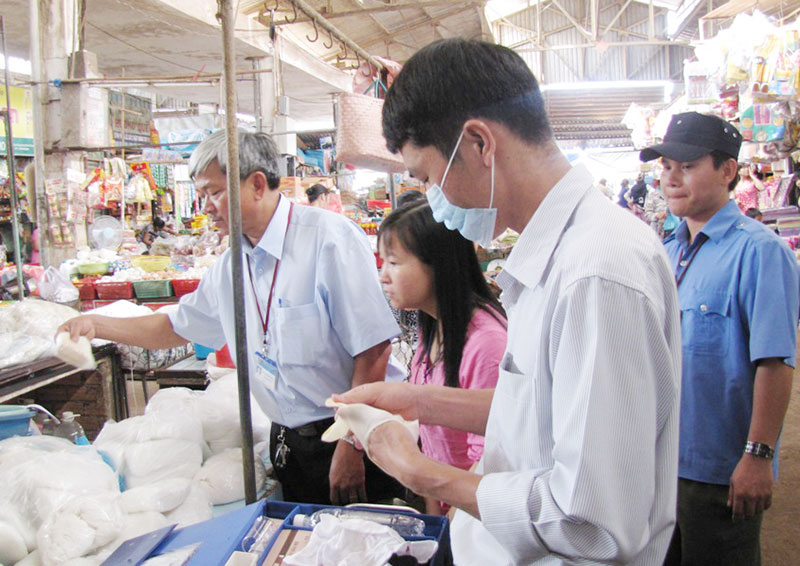 Tết và nỗi lo an toàn thực phẩm