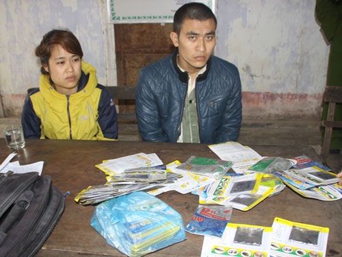 Giả danh c&aacute;n bộ y tế lừa d&acirc;n ngh&egrave;o