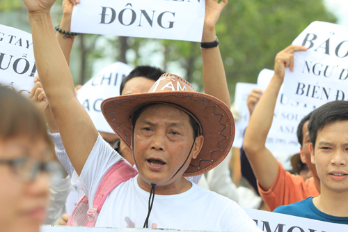 Hòa cùng khí thế 