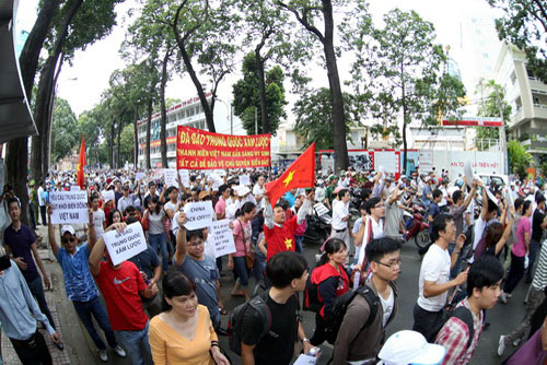 Cùng xuất phát từ Nhà văn hóa Thanh Niên, TP.HCM 