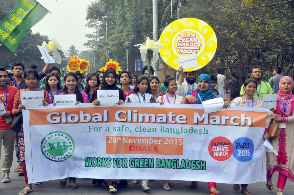 Tuần hành kêu gọi hành động vì khí hậu tại Dhaka, Bangladesh ngày 28-11