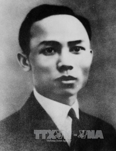 Th&aacute;ng 3-1935, Đại hội đại biểu to&agrave;n quốc lần thứ I của Đảng diễn ra tại Ma Cao (Trung Quốc), đồng ch&iacute; L&ecirc; Hồng Phong được bầu l&agrave;m Tổng B&iacute; thư.