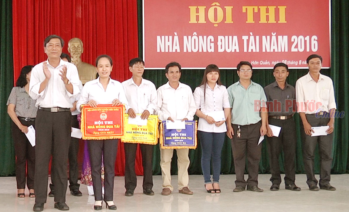 Sôi nổi hội thi “Nhà nông đua tài” ở Hớn Quản