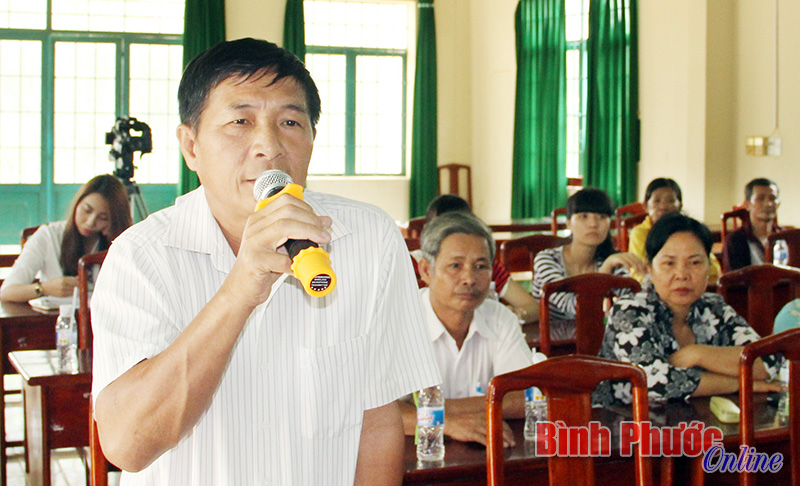 Cử tri ấp 8, x&atilde; T&acirc;n Th&agrave;nh kiến nghị