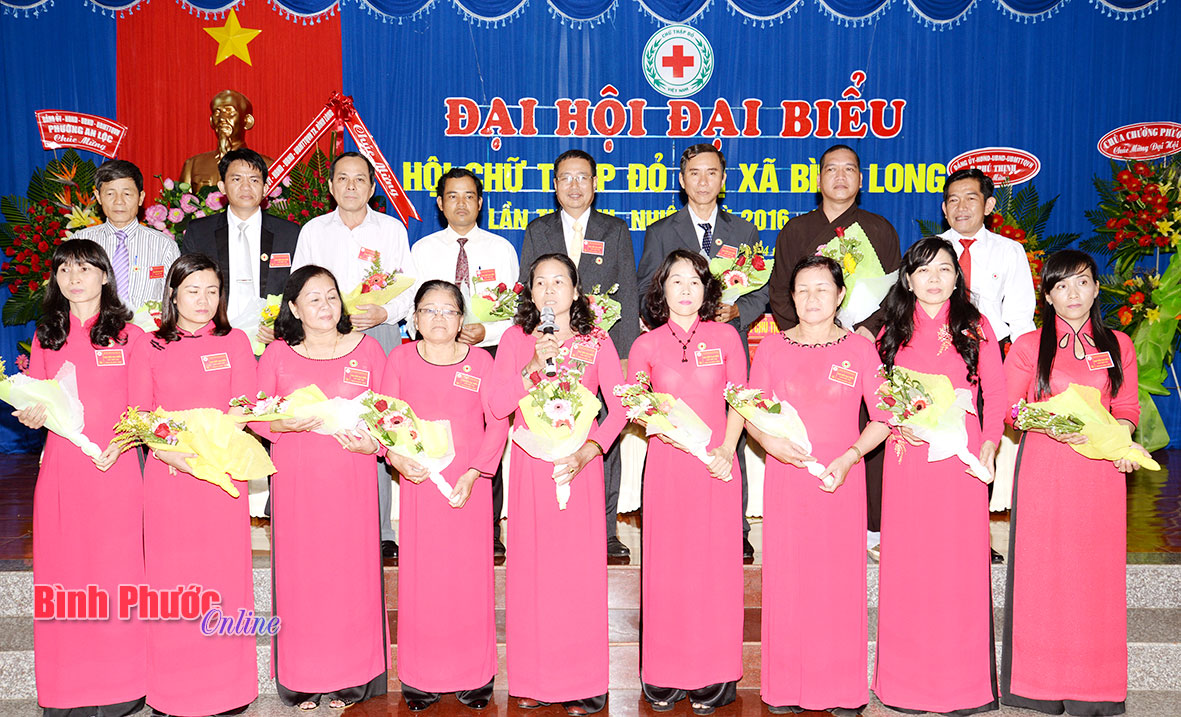 Ban chấp hành Hội chữ thập đỏ thị xã Bình Long nhiệm kỳ 2016-2021 ra mắt đại hội