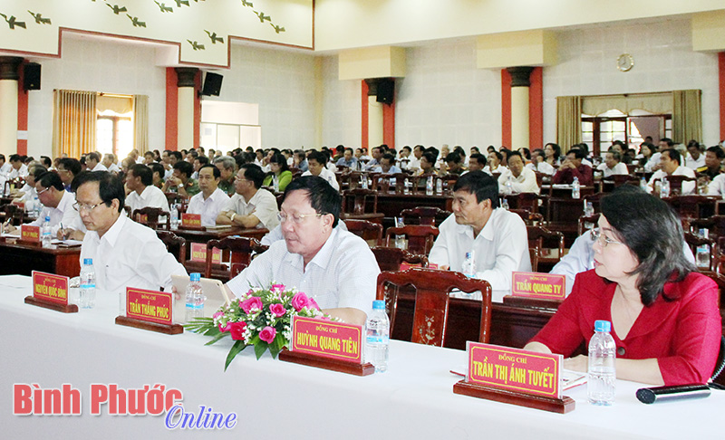 C&aacute;n bộ chủ chốt của tỉnh dự hội nghị n&oacute;i chuyện chuy&ecirc;n đề qu&yacute; 2/2016